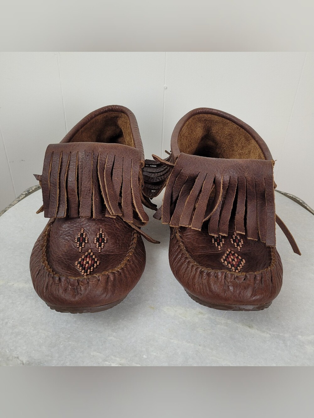 Manitobah Mukluks Size L11/M9 Brown Leather Fringe Ankle Moccasin Boots